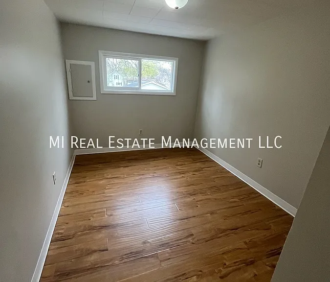 212 E Grant St #2 — Photo 6