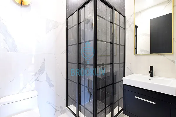 Rented by null | media 22