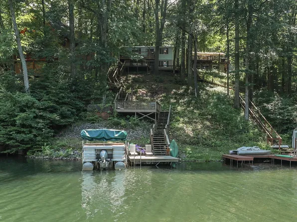 6172 Bobwhite Dr, Nineveh, IN 46164