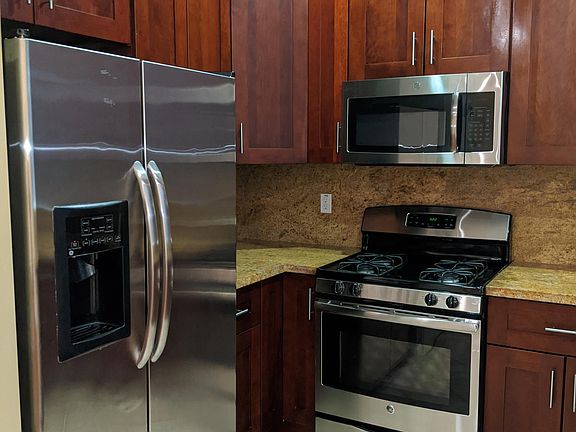 2nd image of 109 Duboce Ave