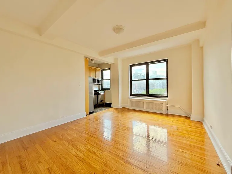 166 2nd Ave #14B — Photo 1
