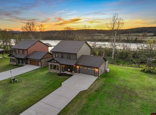 45 Sowbug Cir, Cotter, AR 72626