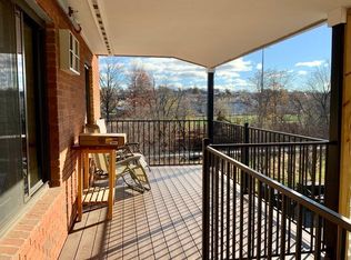 10 Arizona Ter APT 6, Arlington, MA 02474