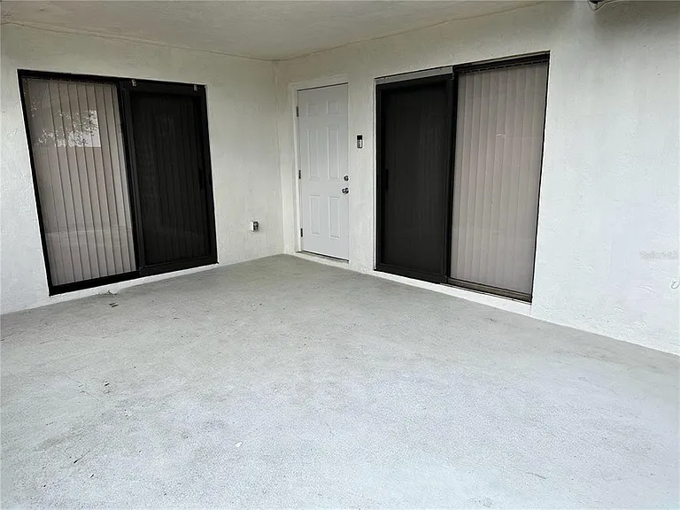 4093 Shannon Brown Dr — Photo 2