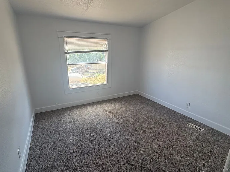24086 Road K.8 — Photo 7