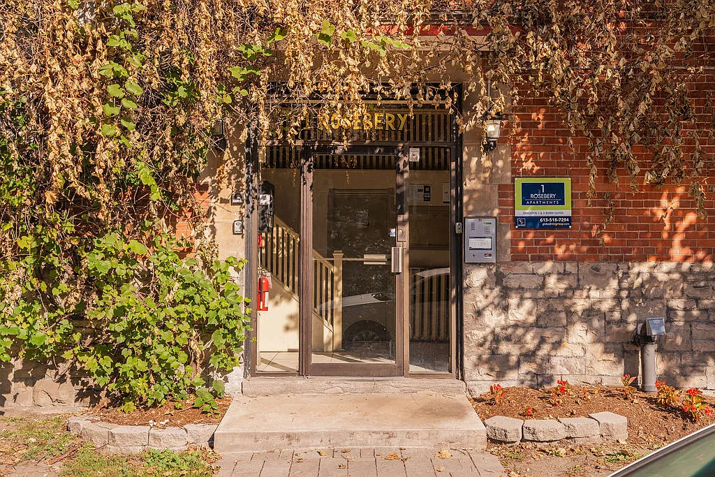 The Glebe Apartments — Photo 4