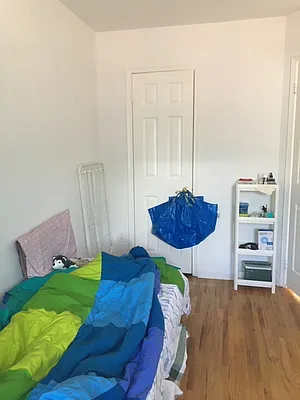 Rented by 18 REALTY | media 12