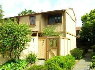 208 Iris Ln, San Rafael, CA 94903