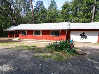 2345 Wards Creek Rd, Rogue River, OR, 97537