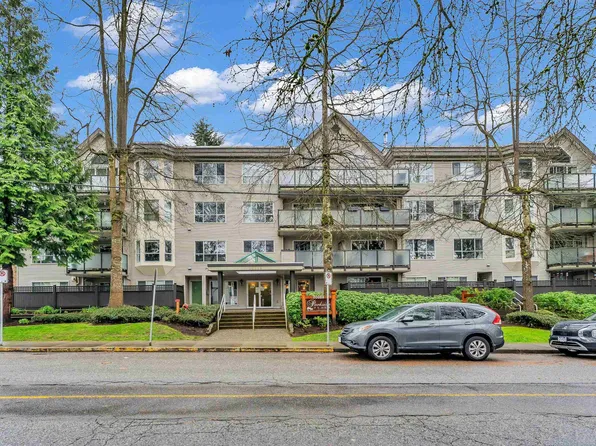 20088 55a Ave #404, Langley, BC V3A 4K9