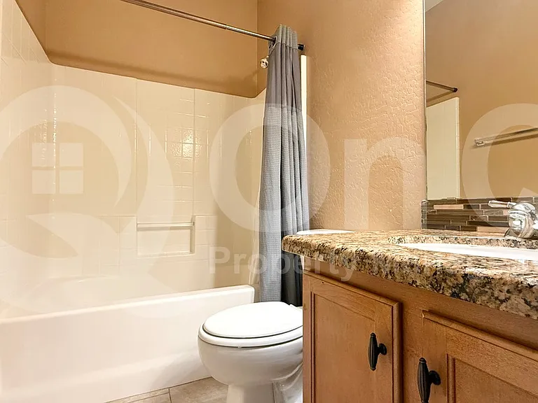 2714 E Birchwood Pl — Photo 6