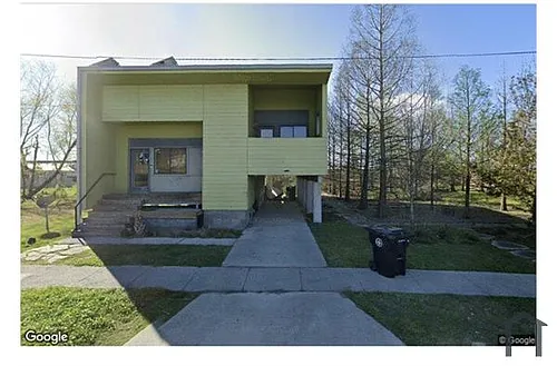1724 Deslonde St Photo 1