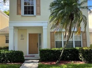 10860 Palm Ridge Ln, Fort Lauderdale, FL 33321