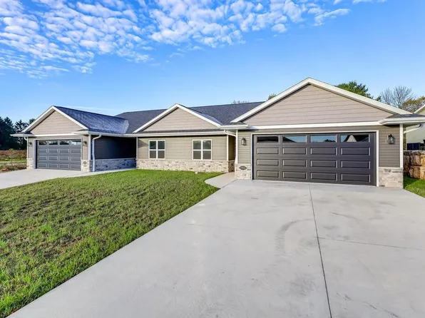 2510 Stoney Brook COURT, Manitowoc, WI 54220