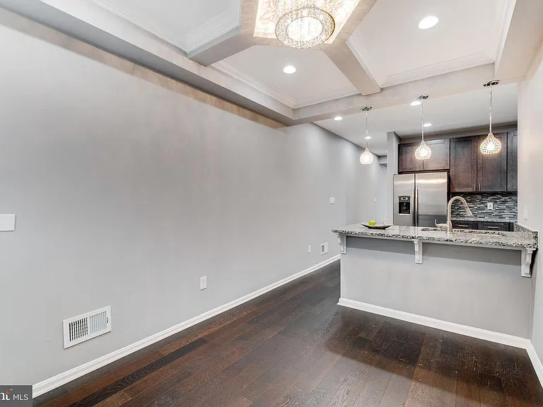 222 N Collington Ave — Photo 14