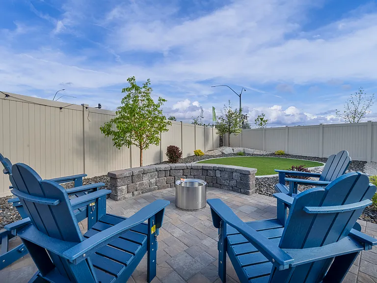 518 Riverbed Cir — Photo 6