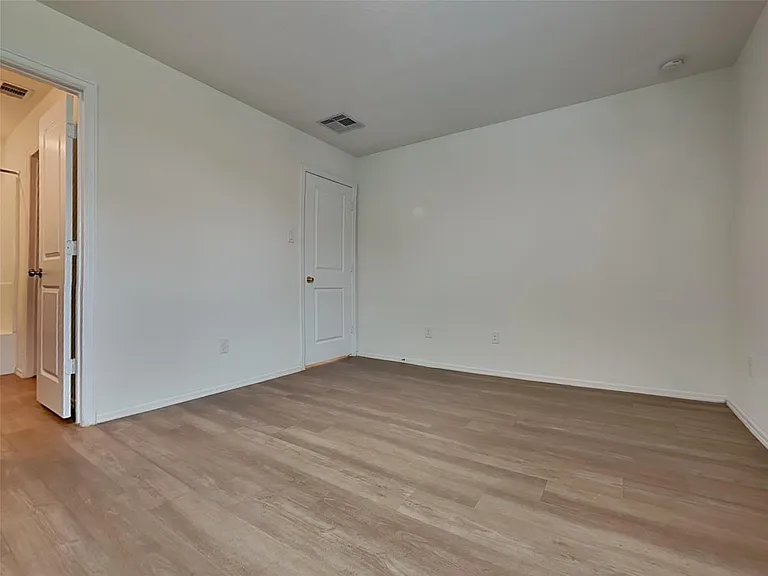 26815 Wilderye Cove Ln — Photo 7