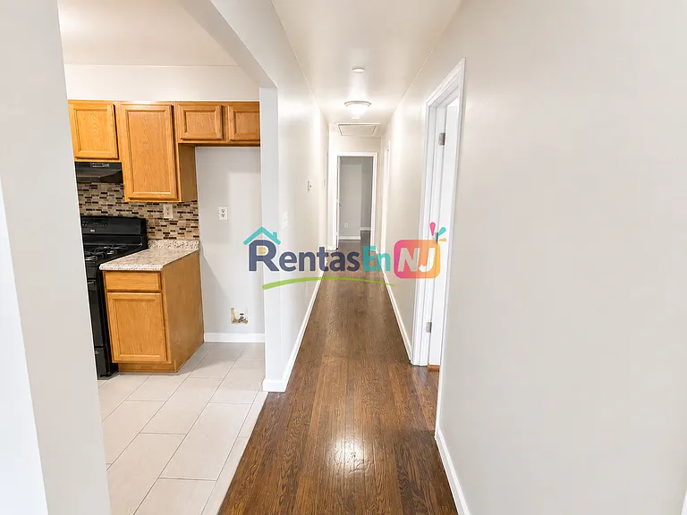 306 S 7th St #2A — Photo 6