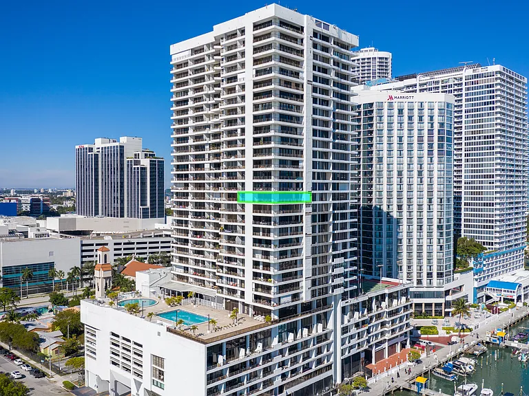 555 NE 15th St #20A — Photo 48