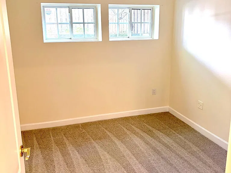 2178 Harithy Dr — Photo 15