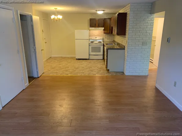 18 Dinan Dr, Gardner, MA