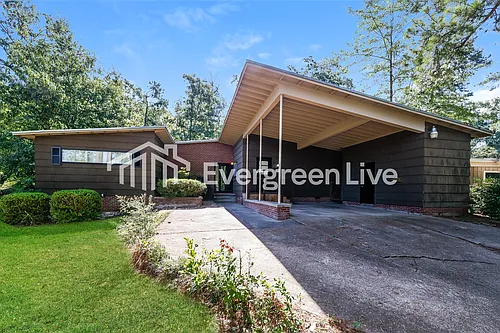 4044 Berkley Dr Photo 1