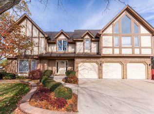 487 Blodgett Ct, Naperville, IL