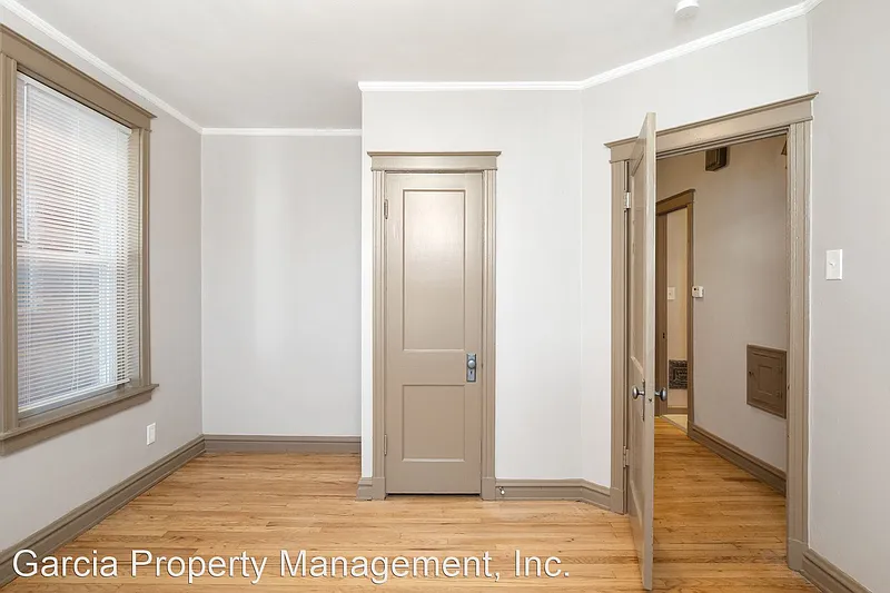 Thumbnail 13