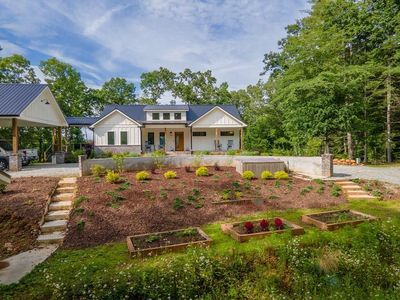 2649 Wide Horizon Dr, Franklin, NC, 28734