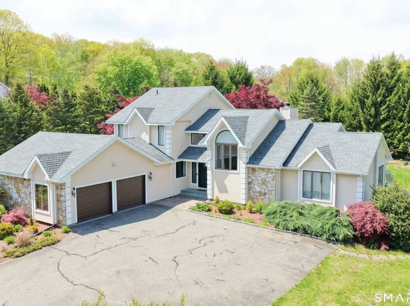 2 Executive Hill Road, Wolcott, CT 06716
