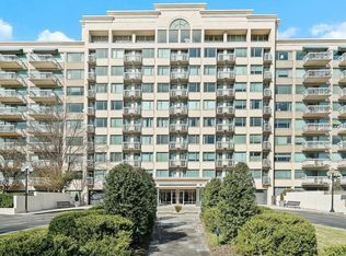 5450 Whitley Park Ter, Bethesda, MD 20814