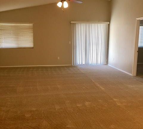 3rd image of 2459 W Waterway Pl