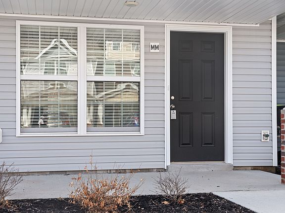2nd image of 638 Stowe Ct #Mm