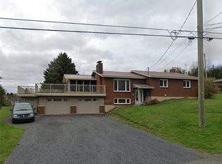 12 Mazerolle St, Edmundston, NB E7C1G1