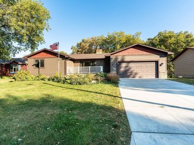 126 W Hillside Ave, Fergus Falls, MN, 56537