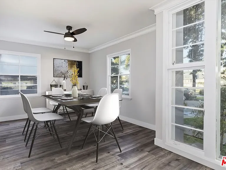 5022 Clinton St #C — Photo 2