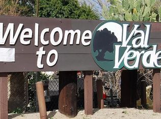 29190 Sheridan Rd, Val Verde, CA 91384