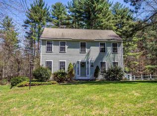 4 Captain Danforth Ln, Amherst, NH 03031