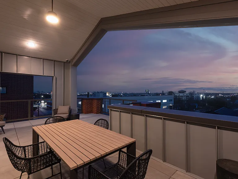 Resident Sky Lounge At Dusk