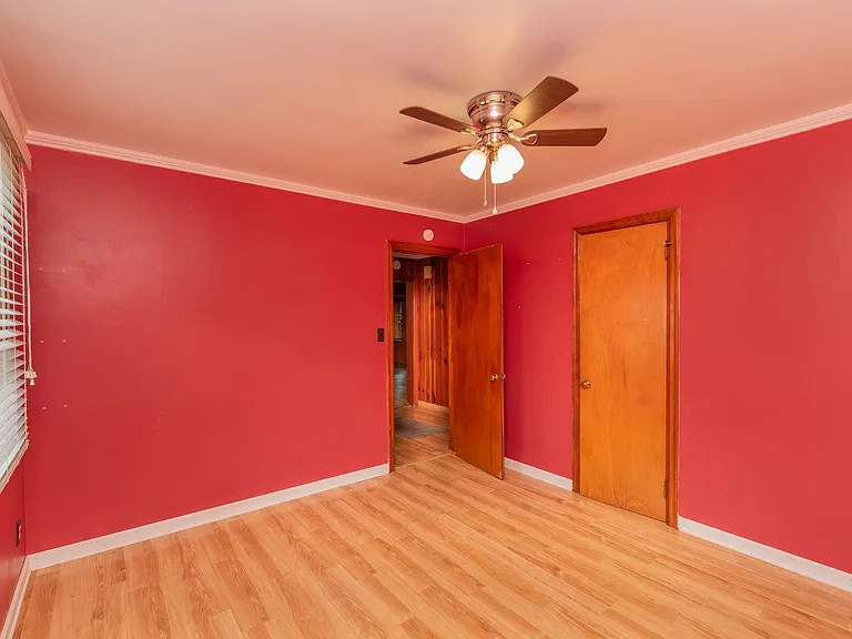 315 Georgia Ave — Photo 23