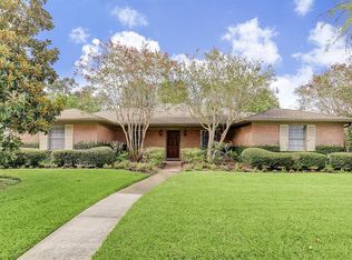 5438 Valkeith Dr, Houston, TX 77096