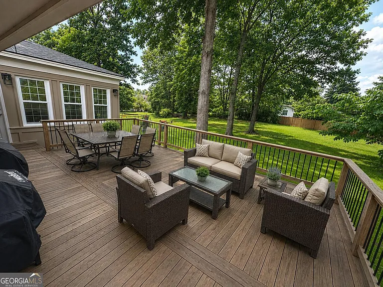 2653 Club Valley Dr NE — Photo 5