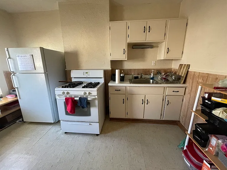 155 Pearl St #2 — Photo 7