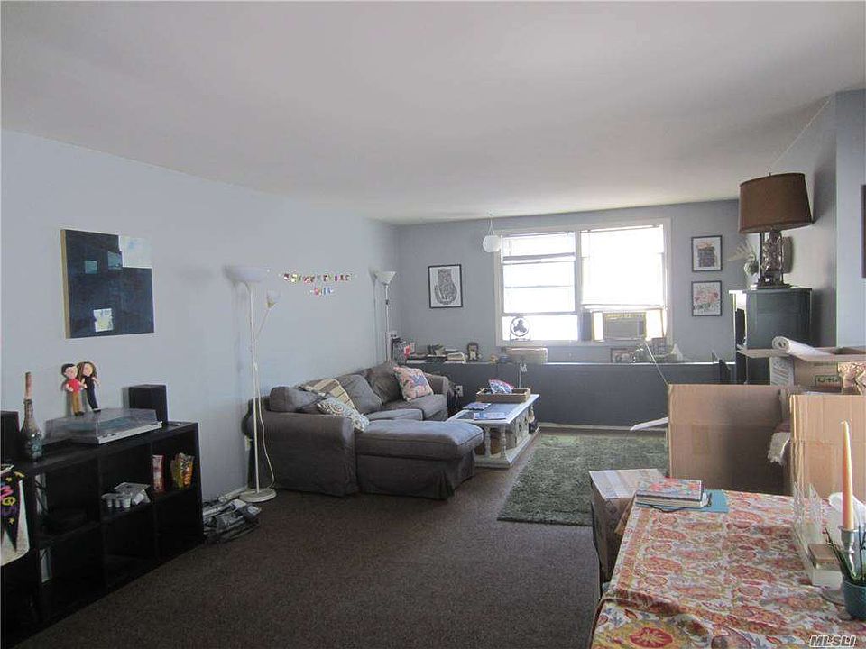 1st image of 140 E Main St #A