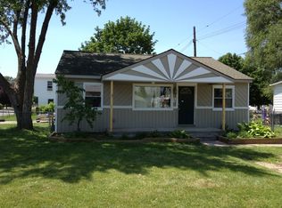 780 S 3rd St, Marine City, MI 48039