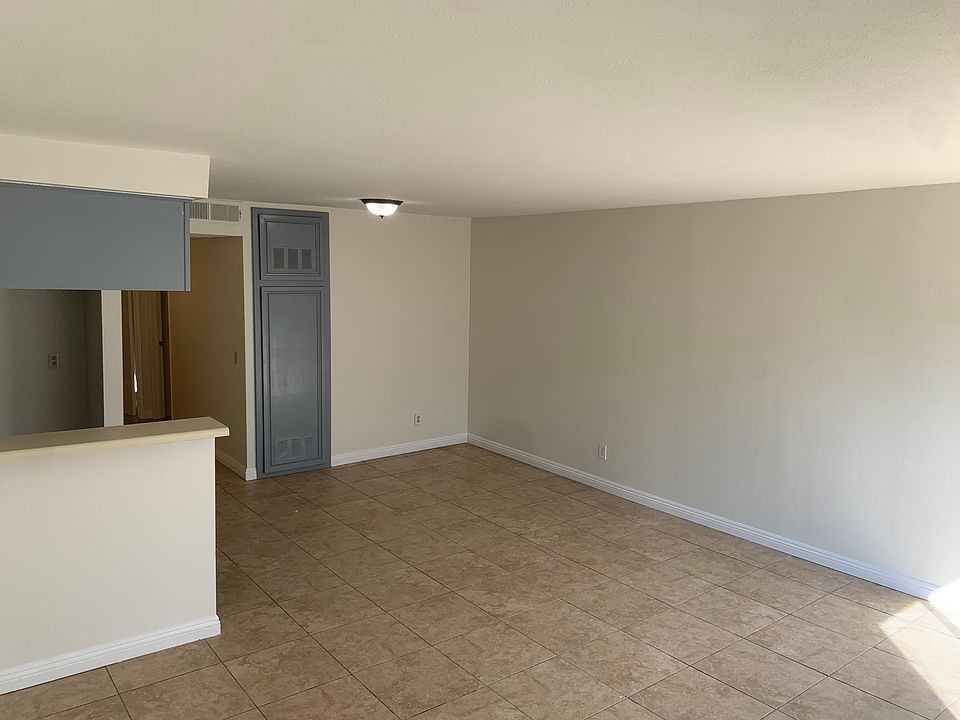 Living Room / Dining Area