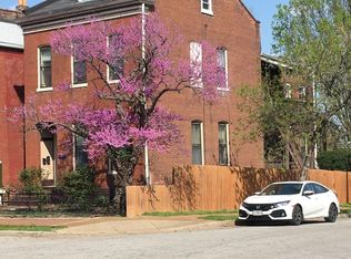 2356 S 10th St #B, Saint Louis, MO 63104
