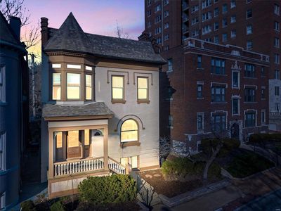 4421 Pershing Ave, Saint Louis, MO, 63108