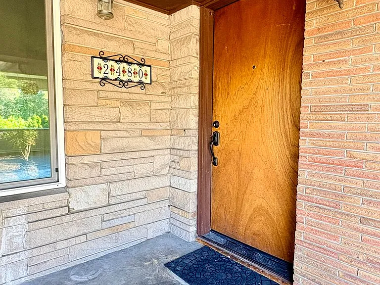 2480 S Edmunds St — Photo 3