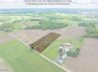 5484 Smith Rd SW, Navarre, OH 44662